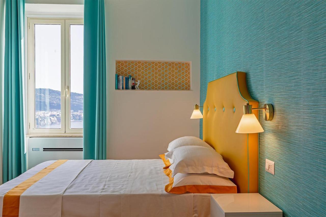 Appartamento Bella Vista House-Sorrento coast - free parking Vico Equense Esterno foto